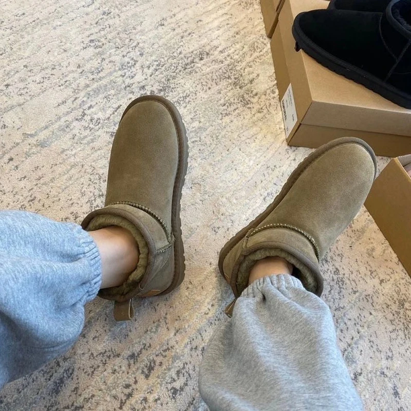 Classic Genuine Luxury Brand Snow Boots Wool Women Boots Warm Winter Shoes for Women Platform Shoes Zapatos De Mujer
Classic Genuine Luxury Brand Snow Boots Wool Women Boots Warm Winter Shoes for Women Platform Shoes Zapatos De Mujer