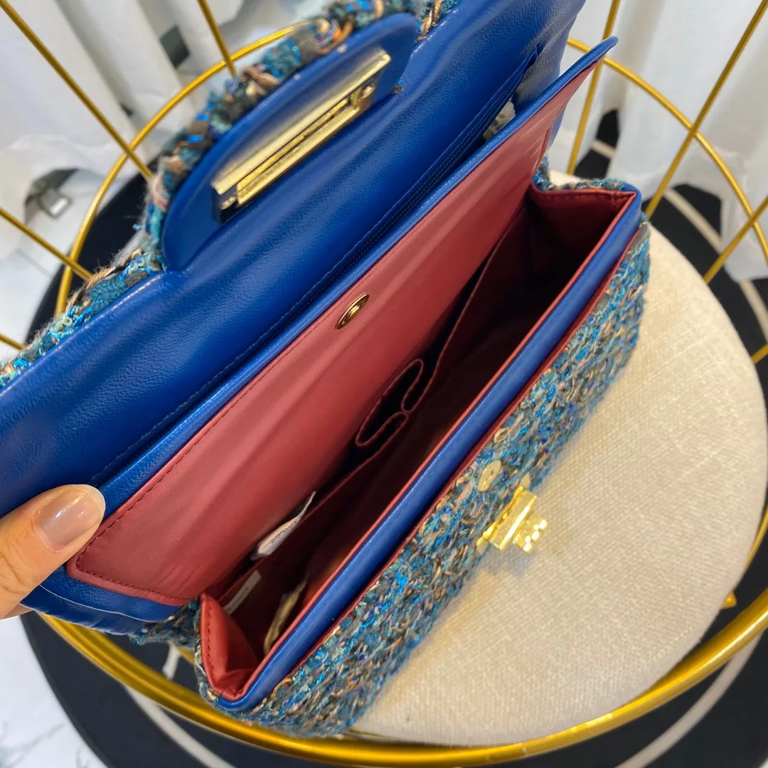 2020 new women's bag retro small fragrance fashion casual handbag Single Shoulder Messenger Bag chain bag
2020 new women's bag retro small fragrance fashion casual handbag Single Shoulder Messenger Bag chain bag