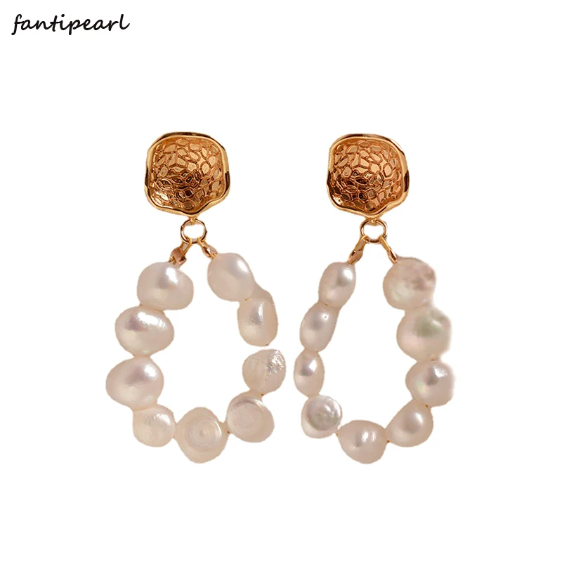 2021 summer s925 European and American retro palace style natural special-shaped baroque pearl earrings earrings female
2021 summer s925 European and American retro palace style natural special-shaped baroque pearl earrings earrings female