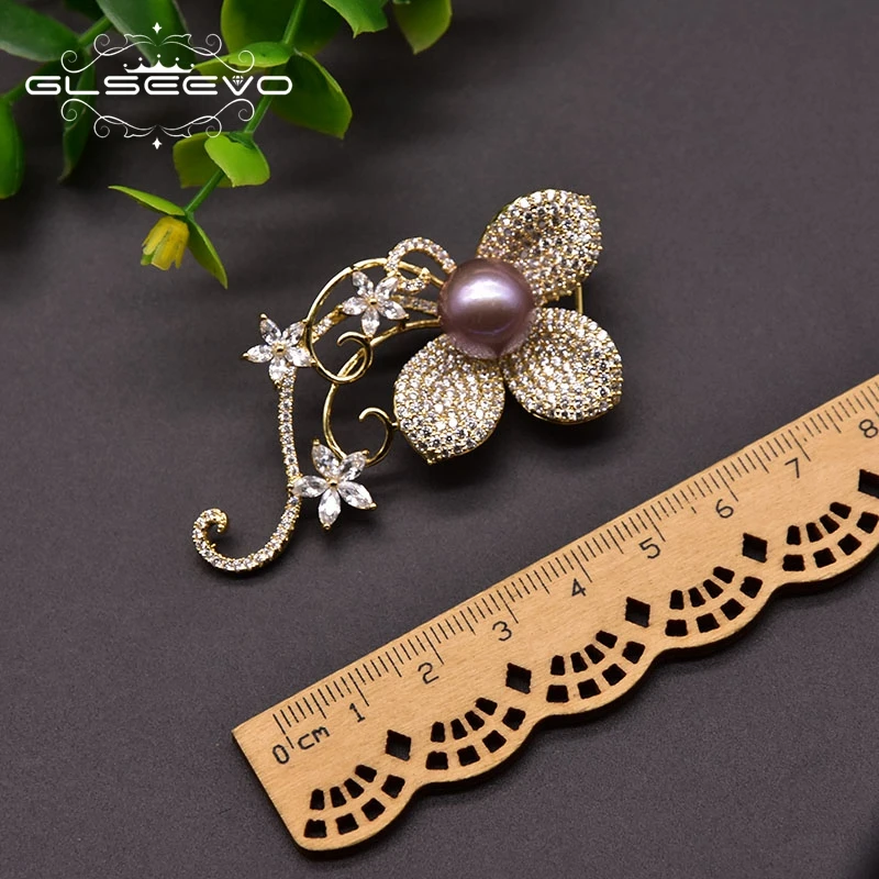 GLSEEVO Natural Freshwater Baroque Purple Pearl Brooch For Woman Engagement Party Gift Flower Style Personalized Jewelry GO0373A
GLSEEVO Natural Freshwater Baroque Purple Pearl Brooch For Woman Engagement Party Gift Flower Style Personalized Jewelry GO0373A