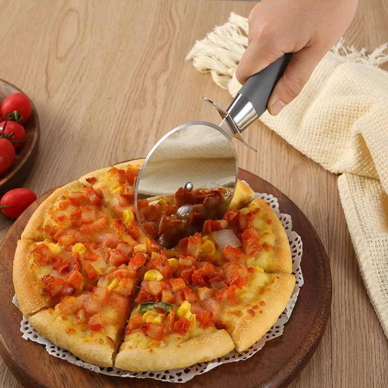 Rubber-plastic Pizza Knifes Spatulas Round Roller Waffle Cookies Knifes Household Single-wheel Handle Baking Pizza Cake Tools
Rubber-plastic Pizza Knifes Spatulas Round Roller Waffle Cookies Knifes Household Single-wheel Handle Baking Pizza Cake Tools