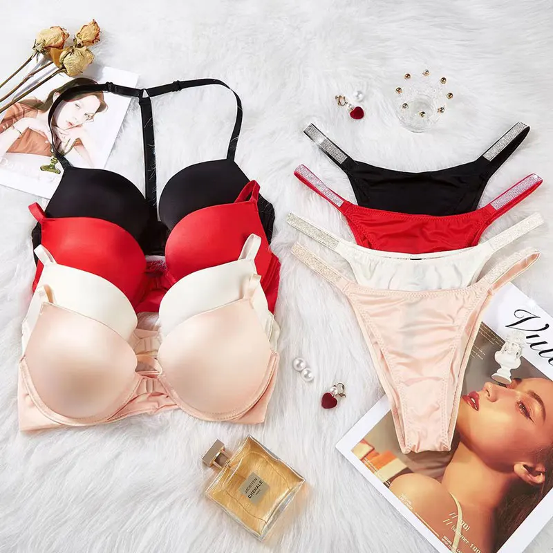 Rhinestone Women Underwear Secret Push Up Bra Middle Mold Cup Sexy Bralette for Female Lingerie with Wire Adjusted Back Closure
Rhinestone Women Underwear Secret Push Up Bra Middle Mold Cup Sexy Bralette for Female Lingerie with Wire Adjusted Back Closure