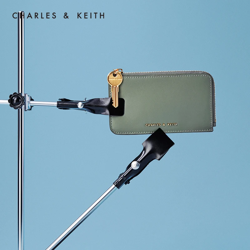 CHARLES&KEITH Новинка на Осень 2020 CK6-11200007Держатель карты дамы Дамы ключ украшения