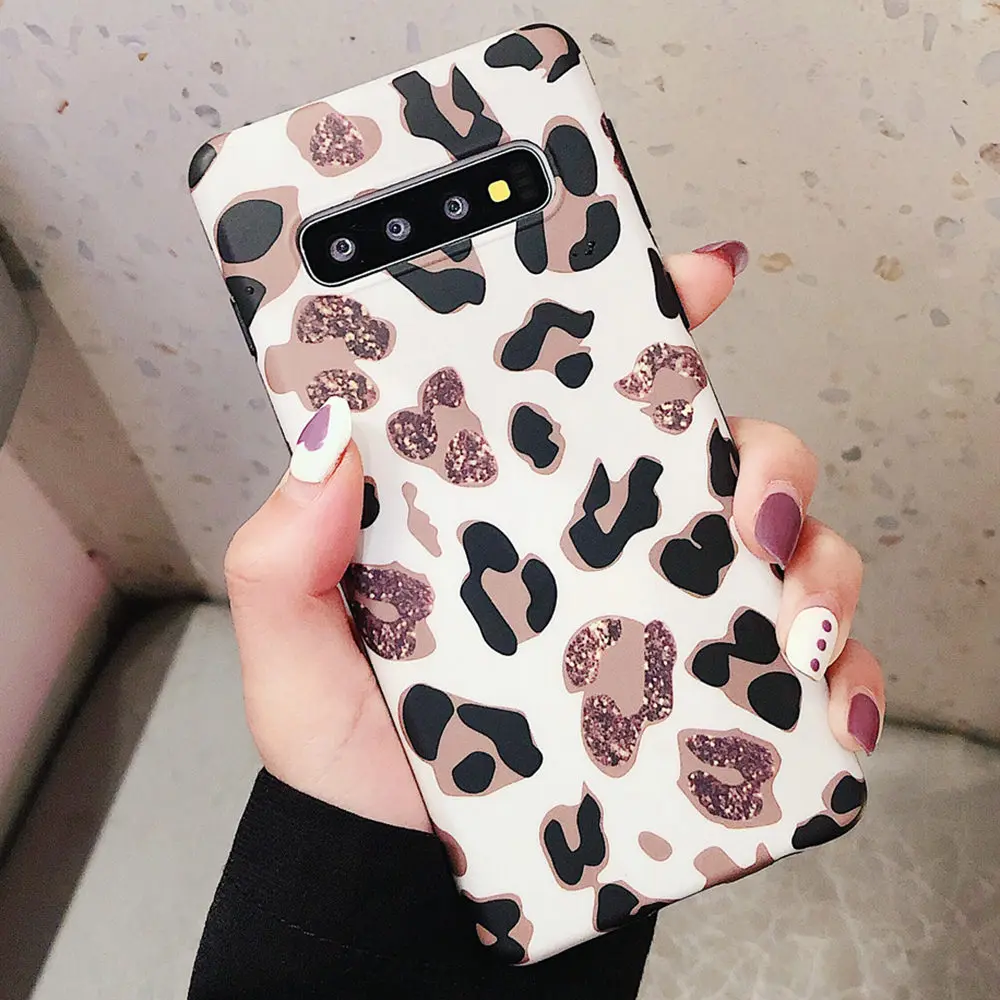 LAPOPNUT Soft Phone Case for Samsung Galaxy S10 S9 S8 Plus S20 Ultra 5G S21 Leopard Print Slim Shockproof Matte Silicone Cover
LAPOPNUT Soft Phone Case for Samsung Galaxy S10 S9 S8 Plus S20 Ultra 5G S21 Leopard Print Slim Shockproof Matte Silicone Cover