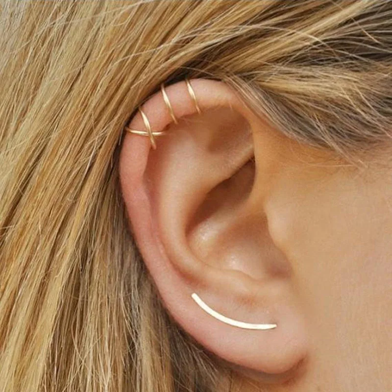 Simple Cross Ear Clip Earrings for Women Vintage Double C Round Ear Clip Without Pierced Ears Party Gift
Simple Cross Ear Clip Earrings for Women Vintage Double C Round Ear Clip Without Pierced Ears Party Gift