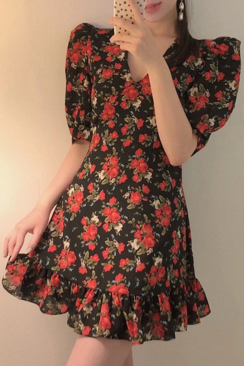 ZOSOL Korean Style Chic Retro Full Screen Flower V-neck Slim High Waist Puff Sleeve Ruffled Dress Women
ZOSOL Korean Style Chic Retro Full Screen Flower V-neck Slim High Waist Puff Sleeve Ruffled Dress Women