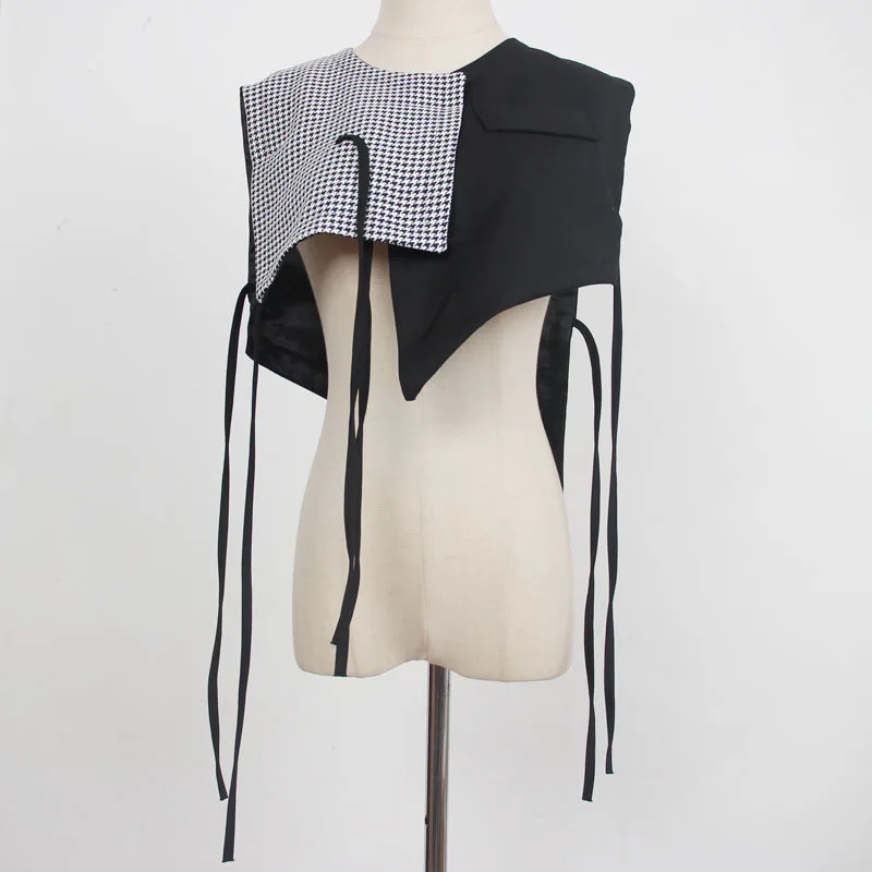 SeeBeautiful Hit Color Plaid Stitching Irregular Loose Vest O Neck Sleeveless Lace Up Women Summer Autumn 2021 New Fashion G262
SeeBeautiful Hit Color Plaid Stitching Irregular Loose Vest O Neck Sleeveless Lace Up Women Summer Autumn 2021 New Fashion G262