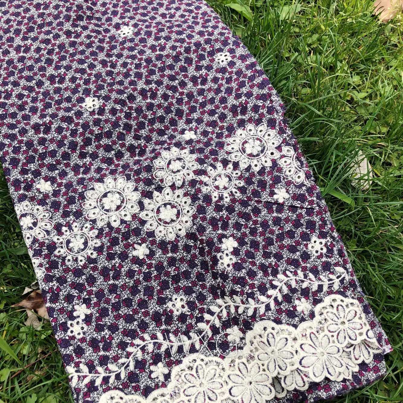 Korean Floral Cotton Cotton Water-Soluble Embroidery Embroidered Water Soluble Embroidered Boy's Formal Dress Shirt Dress Cloth
Korean Floral Cotton Cotton Water-Soluble Embroidery Embroidered Water Soluble Embroidered Boy's Formal Dress Shirt Dress Cloth