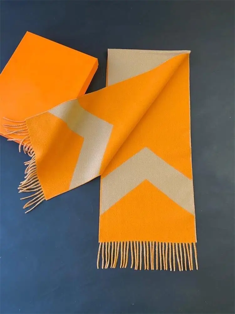 2021 new hot sale 30X155CM pure cashmere wool scarf breathable and comfortable high quality shawl scarf in autumn and winter
2021 new hot sale 30X155CM pure cashmere wool scarf breathable and comfortable high quality shawl scarf in autumn and winter