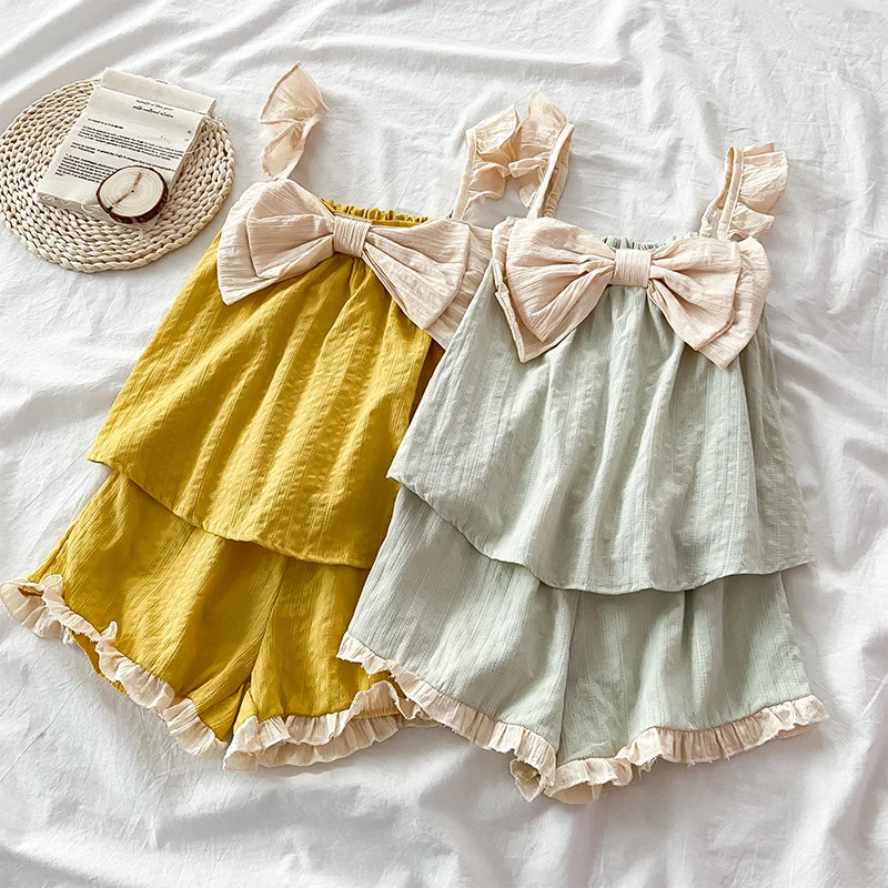 Casual Pajamas Suit Women's 2021new Design Sense Salt Sweet Age-Reducing Shorts Salt Wear Two-Piece Suit
Casual Pajamas Suit Women's 2021new Design Sense Salt Sweet Age-Reducing Shorts Salt Wear Two-Piece Suit
