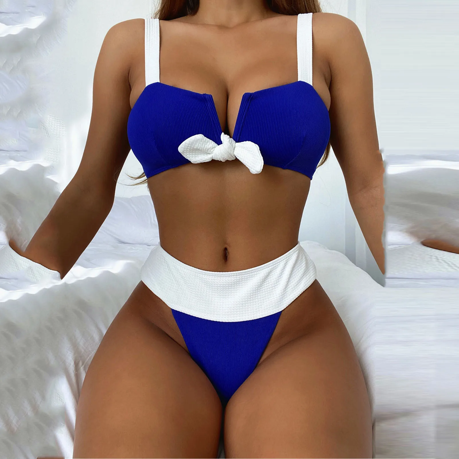 Bikini Push Up Fashionista Lady Sexy Containing Chest Pad Swimming Suit For Women Solid High Waist Bikini Set Two Piece Swimsuit
Bikini Push Up Fashionista Lady Sexy Containing Chest Pad Swimming Suit For Women Solid High Waist Bikini Set Two Piece Swimsuit