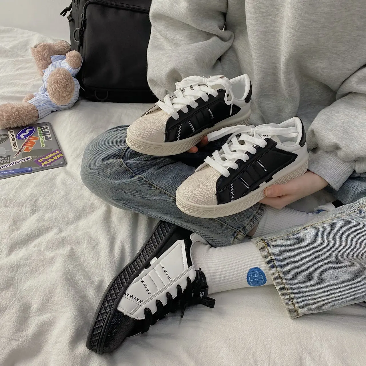 South Korea ins thick-soled sports shoes female wild students retro 2021 new flat bottom shoes tide vulcanized shoes
South Korea ins thick-soled sports shoes female wild students retro 2021 new flat bottom shoes tide vulcanized shoes