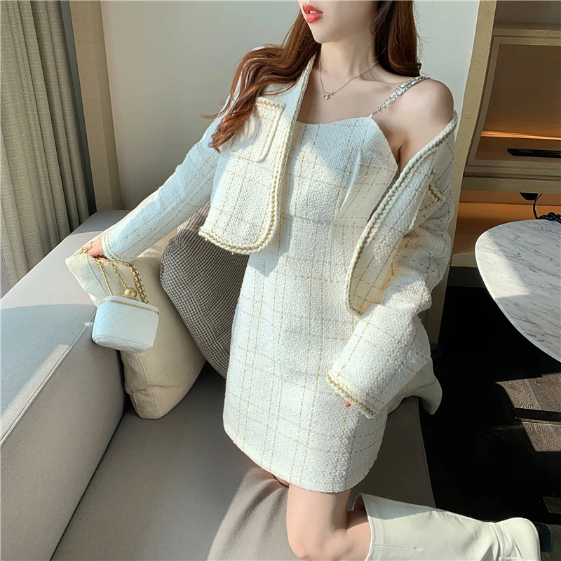 Elegant Vintage Plaid Two Piece Set Outfits Women V-neck Coat + Sleeveless Dress Suits Korean Fashion Ladies 2 Piece Set 2021
Elegant Vintage Plaid Two Piece Set Outfits Women V-neck Coat + Sleeveless Dress Suits Korean Fashion Ladies 2 Piece Set 2021