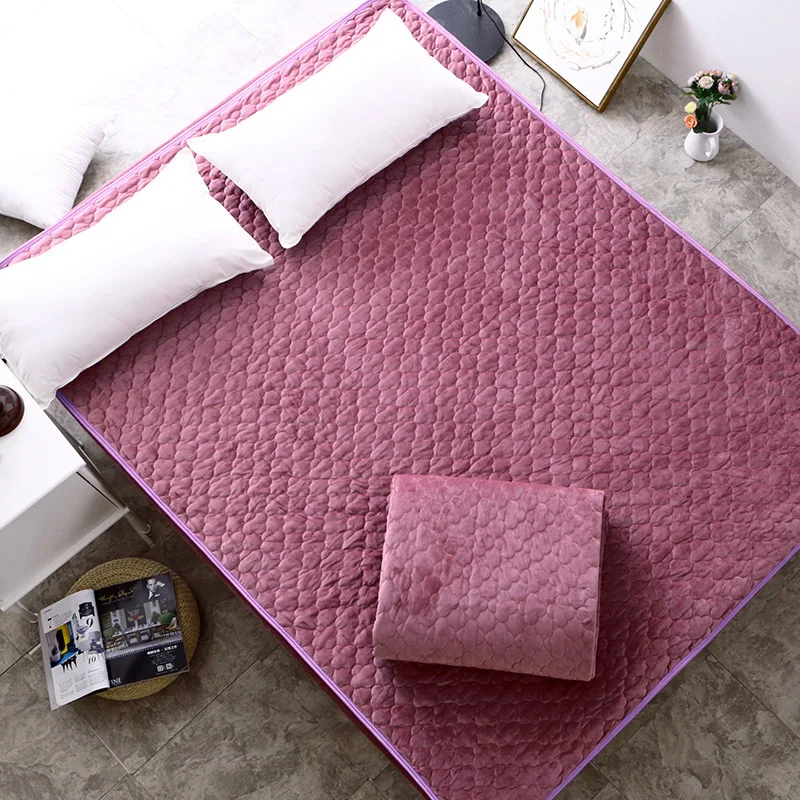 Высококачественный толстый защитный матрас, теплый бархатный чехол для матраса, Комплект постельного белья, матрас для кровати
Высококачественный толстый защитный матрас, теплый бархатный чехол для матраса, Комплект постельного белья, матрас для кровати