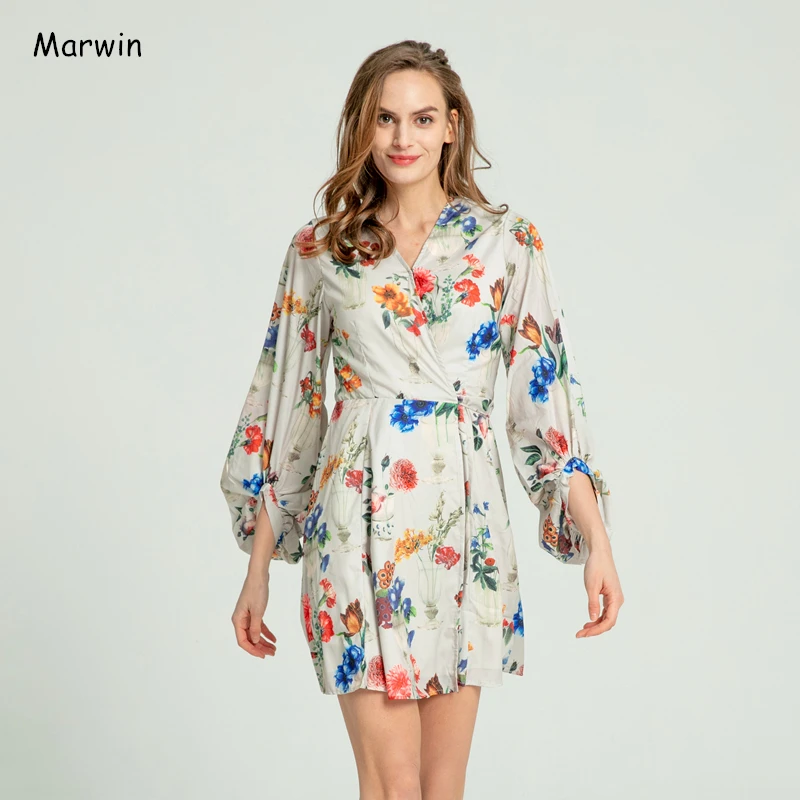 Marwin 2020 Spring Summer High Street Three Quarter Lantern Sleeve Empire A-Line Knee-Length Floral V-Neck Women Dresses
Marwin 2020 Spring Summer High Street Three Quarter Lantern Sleeve Empire A-Line Knee-Length Floral V-Neck Women Dresses