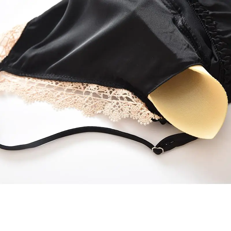 Women Mini Nightgown Sleeveless Nightdress Satin Spaghetti Strap Sleepwear Sexy Lace Sleep Set Female Sleep Dress Home Wear 
Women Mini Nightgown Sleeveless Nightdress Satin Spaghetti Strap Sleepwear Sexy Lace Sleep Set Female Sleep Dress Home Wear