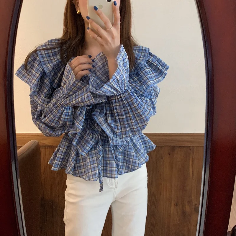 Korean Style Streetwear Ruffles V-neck Flare Sleeve Blouses Women Tops Autumn Elegant Vintage Plaid Shirt
Korean Style Streetwear Ruffles V-neck Flare Sleeve Blouses Women Tops Autumn Elegant Vintage Plaid Shirt