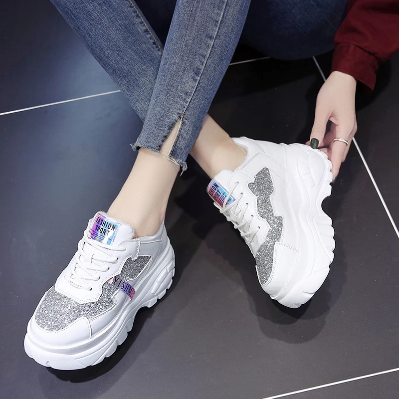 Boots Women Shoes Warm Plush Fur Ankle Boots Winter Female Black White Platform Thick Sole Running Casual Shoe Woman 7cm
Boots Women Shoes Warm Plush Fur Ankle Boots Winter Female Black White Platform Thick Sole Running Casual Shoe Woman 7cm