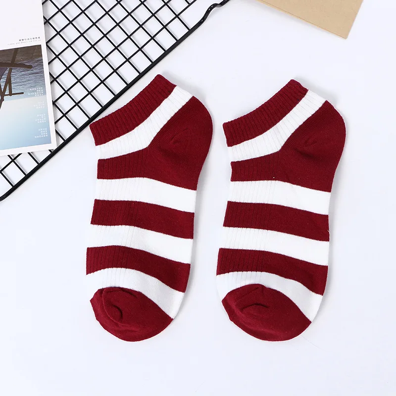 5 pairs/lot Classic Women Socks Set Fashion Stripes Non Slip Woman Female Girls Harajuku Casual Hiphop Short Skateboard Socks
5 pairs/lot Classic Women Socks Set Fashion Stripes Non Slip Woman Female Girls Harajuku Casual Hiphop Short Skateboard Socks