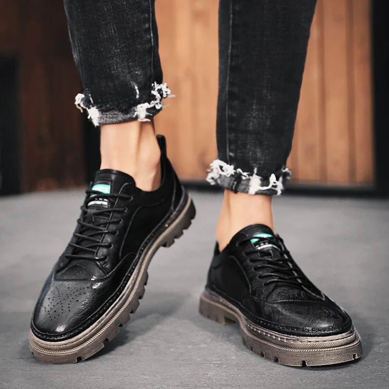 British Style 2020 Men Casual Dress Shoes Male Oxfords Office Shoes Men Wedding Party Leather Shoes Fashion Patchwork Oxfords
British Style 2020 Men Casual Dress Shoes Male Oxfords Office Shoes Men Wedding Party Leather Shoes Fashion Patchwork Oxfords