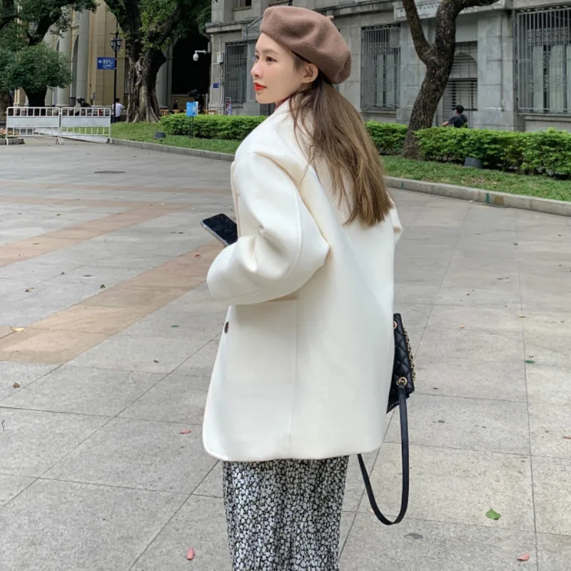 Wool Womens Autumn Single Breasted Turn Down Collar Solid Loose British Style All-match Simple Casual Lady Students Chic Korean
Wool Womens Autumn Single Breasted Turn Down Collar Solid Loose British Style All-match Simple Casual Lady Students Chic Korean