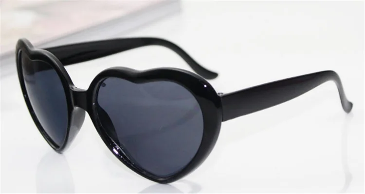 Internet Celebrity Love Sun Glasses Romantic Cosplay Heart Special Effects Sunglasses Eyewear Fancy Gift girls Kawaii Eyewear
Internet Celebrity Love Sun Glasses Romantic Cosplay Heart Special Effects Sunglasses Eyewear Fancy Gift girls Kawaii Eyewear