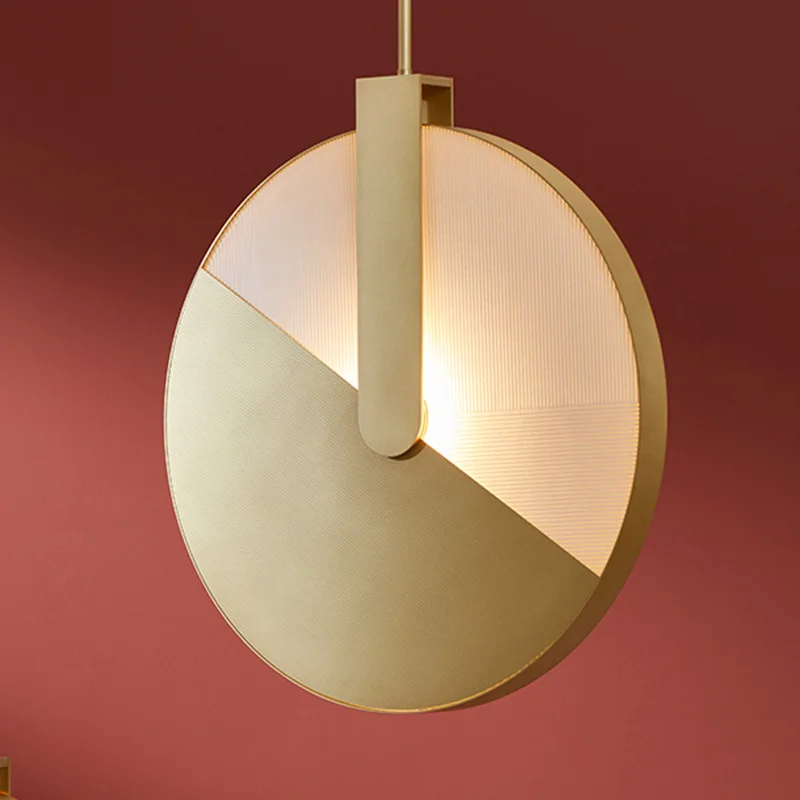 2020 New Post modern light luxury LED pendant light northern Europe simple modern bedside bar designer model room
2020 New Post modern light luxury LED pendant light northern Europe simple modern bedside bar designer model room
