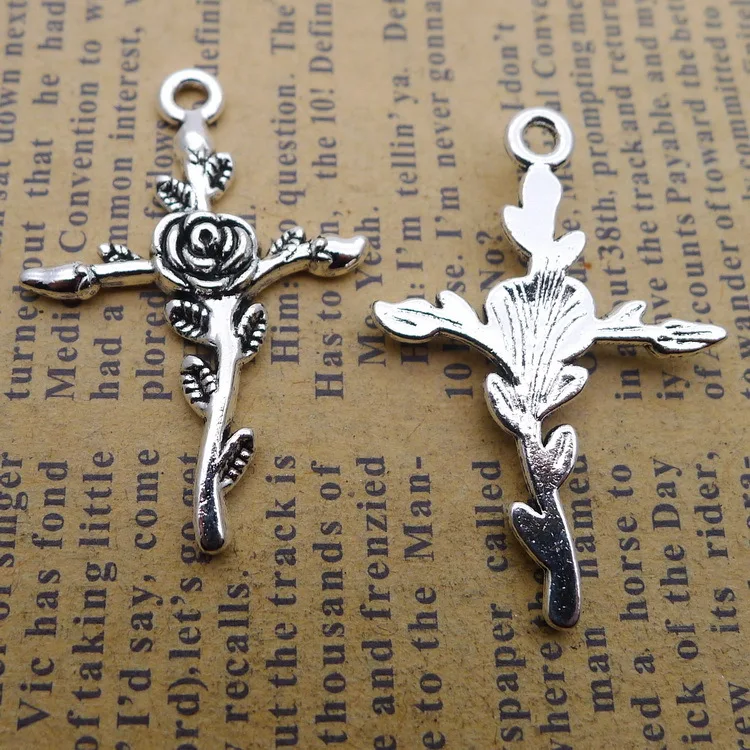 10pcs/Lot 24x35mm Rose Cross Alloy Charms Antique Silver Color Pendants for DIY Jewelry Making Charm
10pcs/Lot 24x35mm Rose Cross Alloy Charms Antique Silver Color Pendants for DIY Jewelry Making Charm
