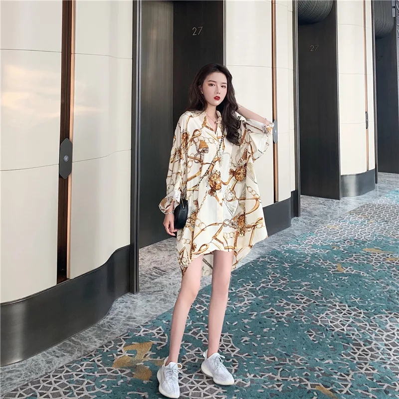 Women Shirt 2021 New Summer Chiffon Sunscreen Mid Length Womens Tops and Blouses Womens Clothing Y2K Button Up Shirts
Women Shirt 2021 New Summer Chiffon Sunscreen Mid Length Womens Tops and Blouses Womens Clothing Y2K Button Up Shirts