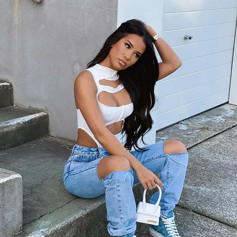 Europe and America 2021 Express Summer Hot New Women's Clothes Solid Color Chest Hollowed Out Jumpsuit
Europe and America 2021 Express Summer Hot New Women's Clothes Solid Color Chest Hollowed Out Jumpsuit