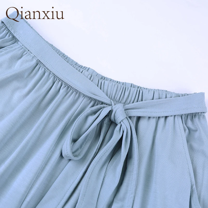 Ladies three-piece long sleeve pyjamas bamboo fiber home wear new 21104
Ladies three-piece long sleeve pyjamas bamboo fiber home wear new 21104