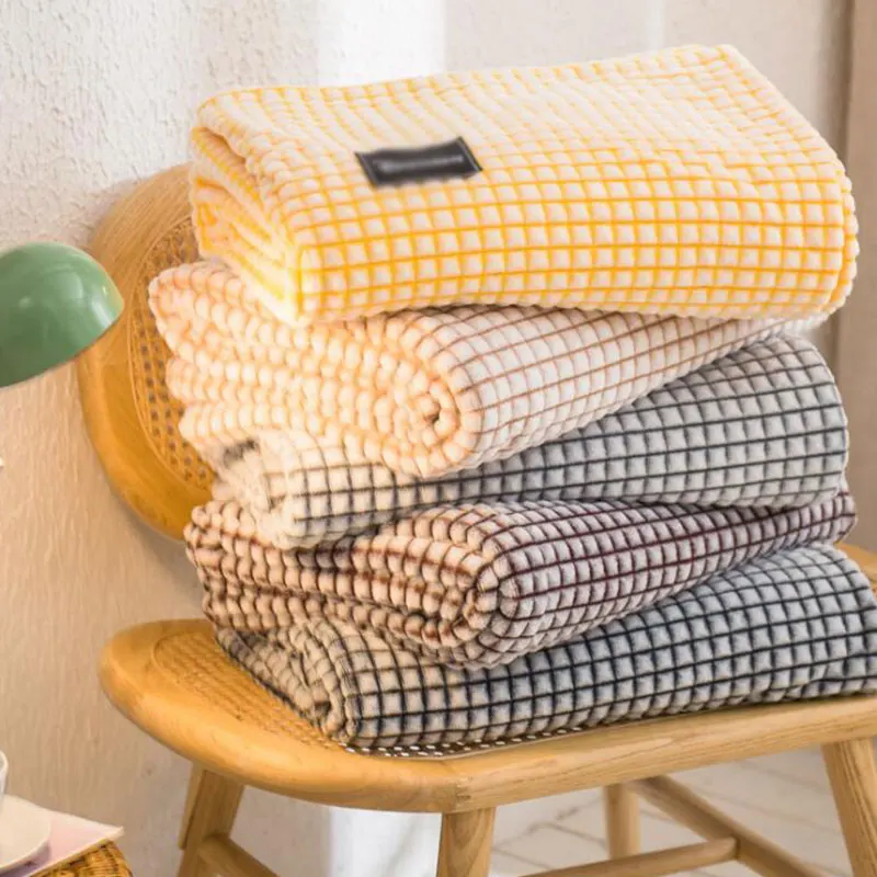Classic Plaid for Beds Coral Fleece Blankets Gray Color Plaids Single/Queen/King Flannel Bedspreads Soft Warm Blankets for Bed
Classic Plaid for Beds Coral Fleece Blankets Gray Color Plaids Single/Queen/King Flannel Bedspreads Soft Warm Blankets for Bed