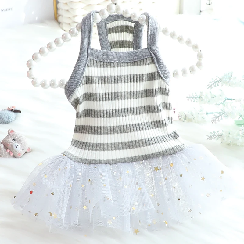 Pet Dog Gray Pink Stripe Sling Princess Skirts Summer Fashion Lace Tutu Dress Dogs Costumes Clothes Puppy Dog Outfits Chihuahua
Pet Dog Gray Pink Stripe Sling Princess Skirts Summer Fashion Lace Tutu Dress Dogs Costumes Clothes Puppy Dog Outfits Chihuahua