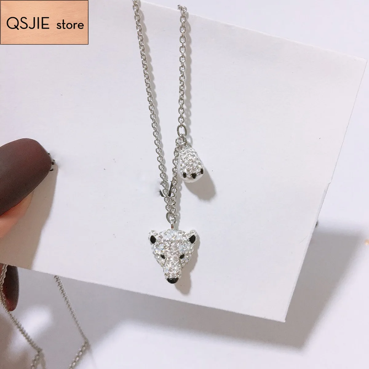 2022 High Quality SWA. {New Type} Clavicle Chain Crystal White Cute Polar Bear Necklace
2022 High Quality SWA. {New Type} Clavicle Chain Crystal White Cute Polar Bear Necklace