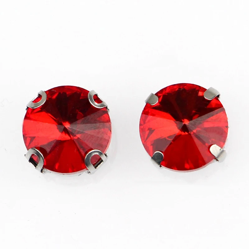 Factory Sale Red 20Pcs/Bag Four Claws Round Silver Base High Quality Glass Crystal Flatback Rhinestones For DIY Apparel/Shoes
Factory Sale Red 20Pcs/Bag Four Claws Round Silver Base High Quality Glass Crystal Flatback Rhinestones For DIY Apparel/Shoes