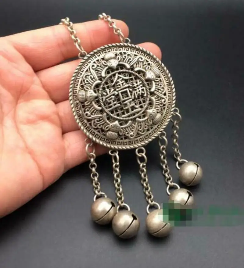 Антиквариат полый тибетский серебряный Саше пять благословение кулон Hanfu свитер цепь
Антиквариат полый тибетский серебряный Саше пять благословение кулон Hanfu свитер цепь