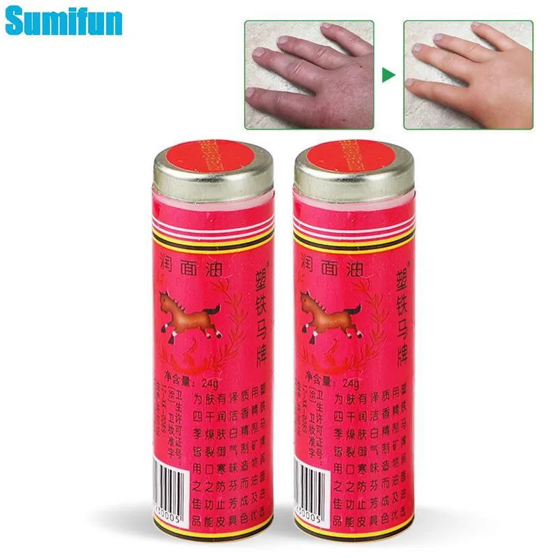 1/3Pcs Horse Oil Hand Cream Hand Foot Care Antibacterial Anti-Chapping Moisturizing Skin Care Treament Chinese Herbal Hand Cream
1/3Pcs Horse Oil Hand Cream Hand Foot Care Antibacterial Anti-Chapping Moisturizing Skin Care Treament Chinese Herbal Hand Cream