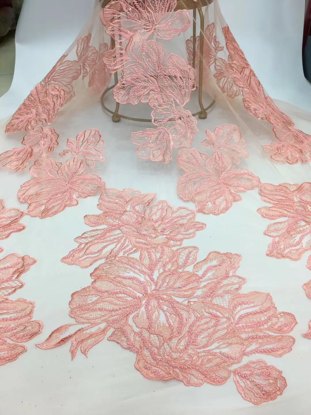 Pink Latest Nigerian Tulle Lace 2020 French Net Beaded Lace Fabric for Nigerian Wedding Embroidery African Lace Fabric FJ3272
Pink Latest Nigerian Tulle Lace 2020 French Net Beaded Lace Fabric for Nigerian Wedding Embroidery African Lace Fabric FJ3272