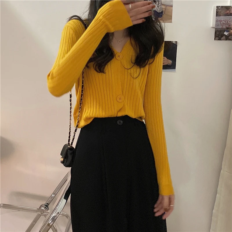 EORUTCIZ Autumn Knitted Short Cardigan Women Slim Sweater Winter Fashion Casual Top Long Sleeve Sexy Basic Coat LM975
EORUTCIZ Autumn Knitted Short Cardigan Women Slim Sweater Winter Fashion Casual Top Long Sleeve Sexy Basic Coat LM975