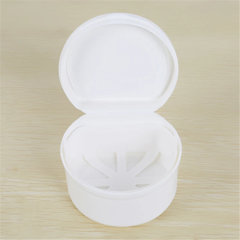 Cleaning Teeth Case Denture Bath Box Dental False Teeth Storage Box With Hanging Net Container Container Denture Boxes Container 
Cleaning Teeth Case Denture Bath Box Dental False Teeth Storage Box With Hanging Net Container Container Denture Boxes Container