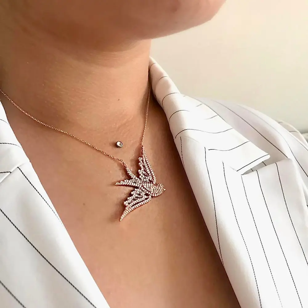 Цепочка женская из серебра 925 пробы, с бабочкой
Цепочка женская из серебра 925 пробы, с бабочкой