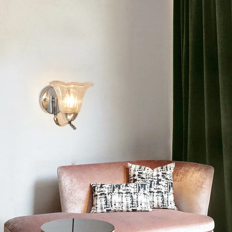 LED wall lamp living room, bedroom balcony, Nordic postmodern simple creative very simple head wall lamp
LED wall lamp living room, bedroom balcony, Nordic postmodern simple creative very simple head wall lamp