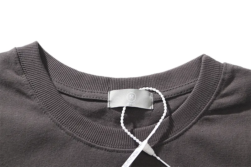 Tops & Tees
Tops & Tees