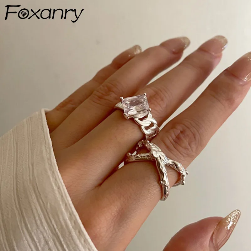 FOXANRY 925 Sterling Silver Cross Hollow Rings for Women Trendy Elegant Sweet Irregular Texture Sparkling Zircon Bride Jewelry
FOXANRY 925 Sterling Silver Cross Hollow Rings for Women Trendy Elegant Sweet Irregular Texture Sparkling Zircon Bride Jewelry