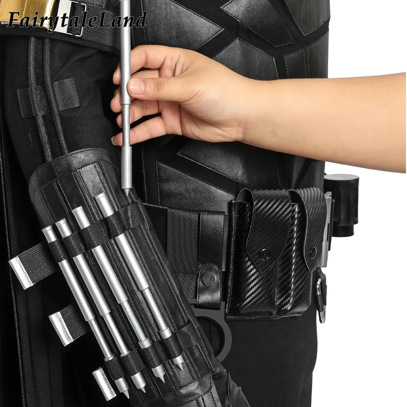 Halloween Carnival Superhero Cosplay Props Faux Leather Bat Wrist Guards Fancy Bruce Costume Accessories Weapon Arrow Holsters
Halloween Carnival Superhero Cosplay Props Faux Leather Bat Wrist Guards Fancy Bruce Costume Accessories Weapon Arrow Holsters