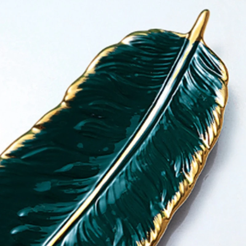 Nordic Phnom Penh Ceramic Dessert Plate Dark Green Feather Plate Banana Leaf Fruit Plate Dry Fruit Plate Storage Plate 2021 new
Nordic Phnom Penh Ceramic Dessert Plate Dark Green Feather Plate Banana Leaf Fruit Plate Dry Fruit Plate Storage Plate 2021 new