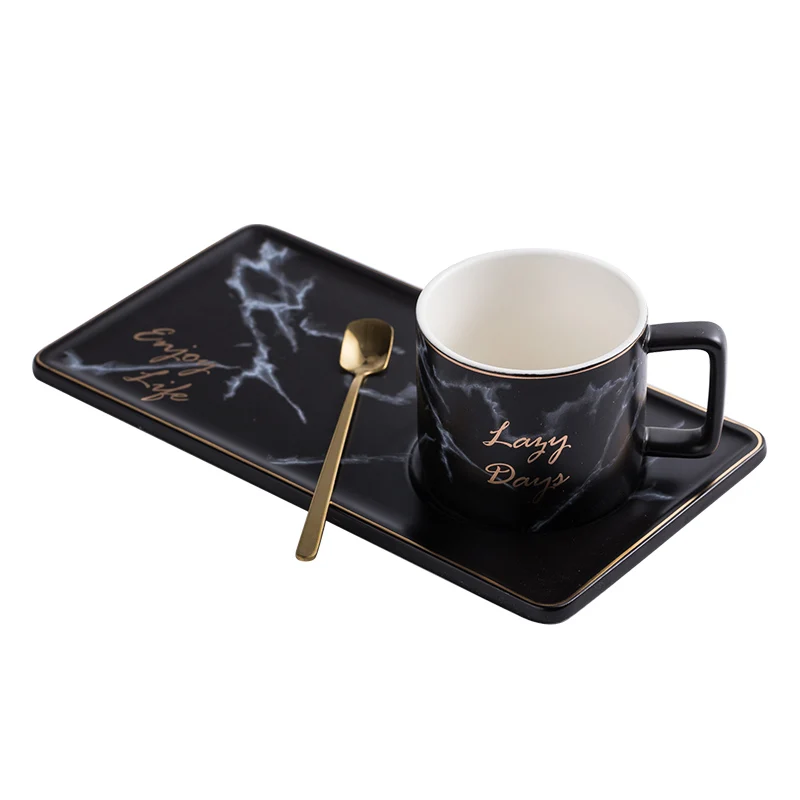 European Luxurious Ceramic Coffee Cup gold Spoon Saucer Mug Suit Creative Coffee Accessories Milk Cup Set Heat-Resistant Tea Cup
European Luxurious Ceramic Coffee Cup gold Spoon Saucer Mug Suit Creative Coffee Accessories Milk Cup Set Heat-Resistant Tea Cup