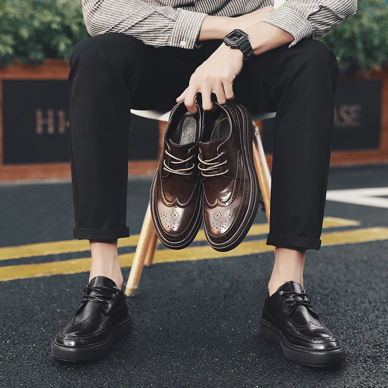 2021 Mens Oxford Casual Shoes Evening Dresses Evening Brogue Shoes Luxury Shoes Designers Formal Shoes Leather Fashion Shoes Men
2021 Mens Oxford Casual Shoes Evening Dresses Evening Brogue Shoes Luxury Shoes Designers Formal Shoes Leather Fashion Shoes Men