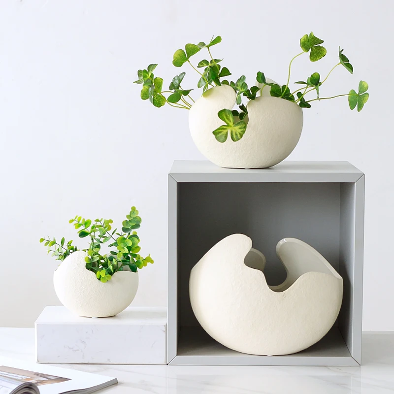 Egg Plant Vase Ceramic Flower Pot Home Decor Living Room Decoration декор дома Room Decoration Flower Vase Jarrones Adler
Egg Plant Vase Ceramic Flower Pot Home Decor Living Room Decoration декор дома Room Decoration Flower Vase Jarrones Adler