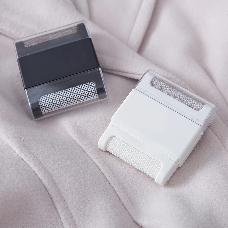 Mini Lint Remover Manual Hair Ball Trimmer Fuzz Pellet Cut Machine Portable Epilator Sweater Clothe Shaver Laundry Cleaning Tool
Mini Lint Remover Manual Hair Ball Trimmer Fuzz Pellet Cut Machine Portable Epilator Sweater Clothe Shaver Laundry Cleaning Tool